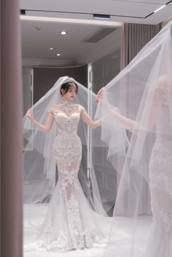 Chic Mermaid Long Wedding Dresses Tulle Applique White Bridal Dresses Beaded Sleeveless Bridal Gown