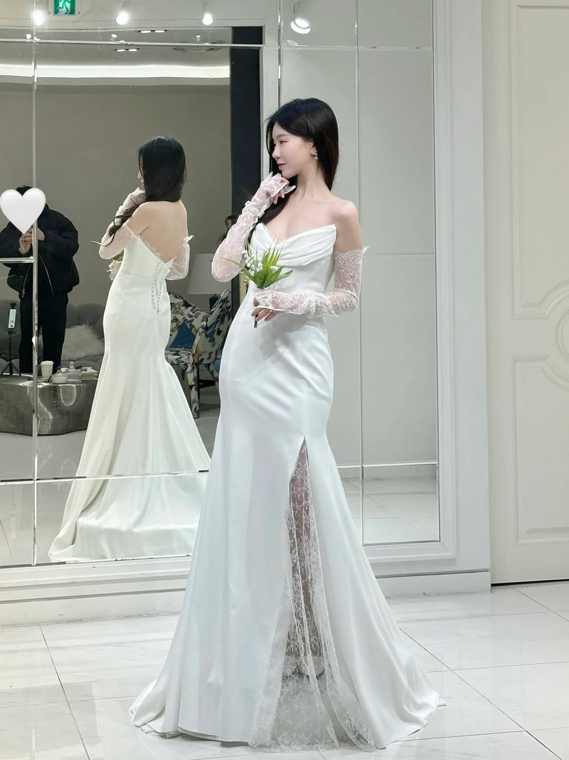 Classy Mermaid Strapless Satin Lace With Sleeves Long Wedding Dresses
