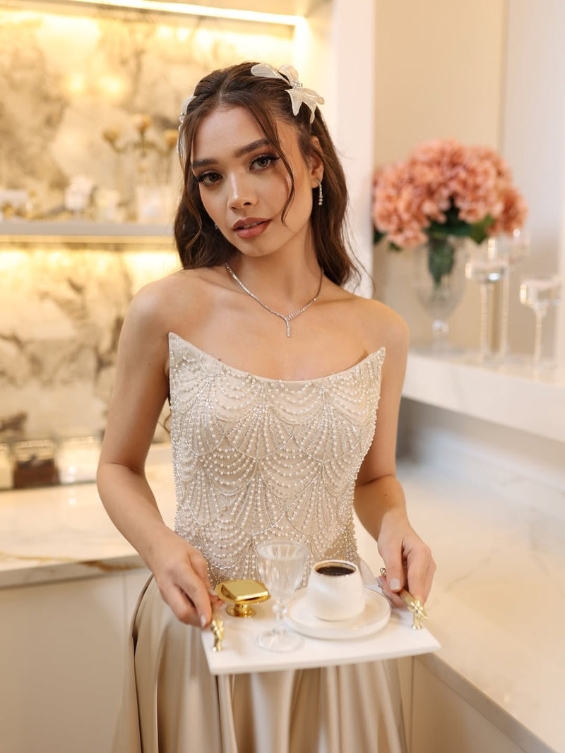 Refined Champagne Strapless A-Line Prom Dress Sleeveless Satin with Beaded