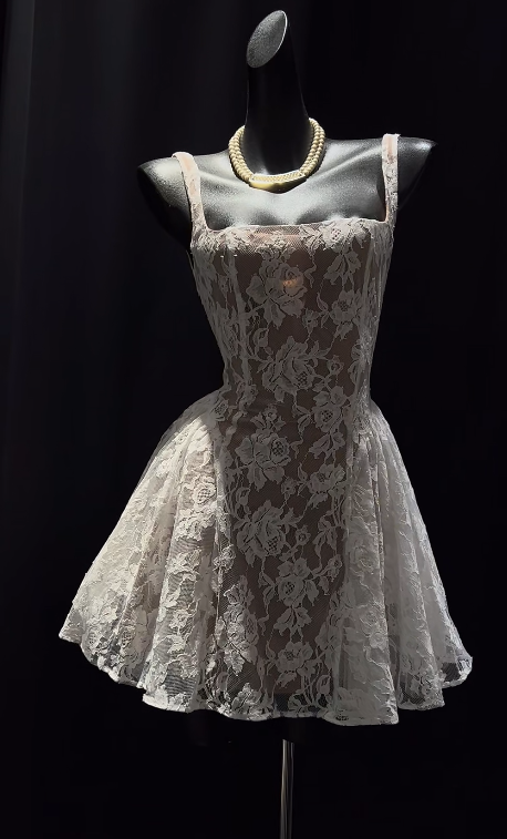 Sexy A-Line White Hoco Dresses Lace Square Neck Short Prom Dresses