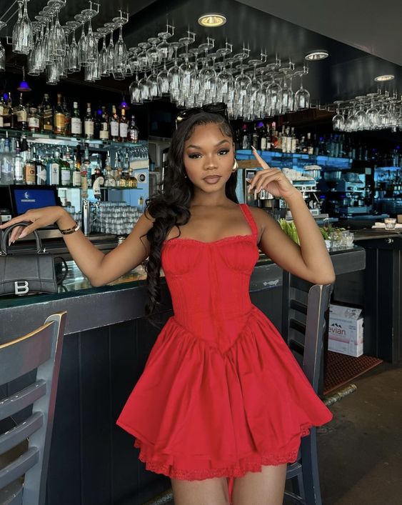 Sexy Red Lace A-line Short Mini Homecoming Dress