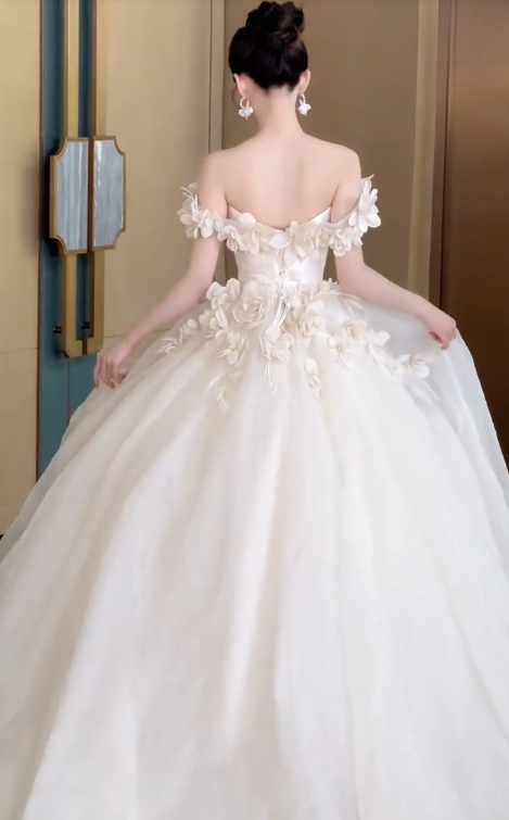 Style Ball Gown Off The Shoulder Satin Tulle Applique Long Wedding Dresses