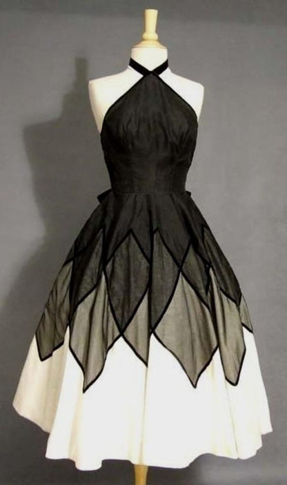 A-Line Halter Satin Short Homecoming Dresses