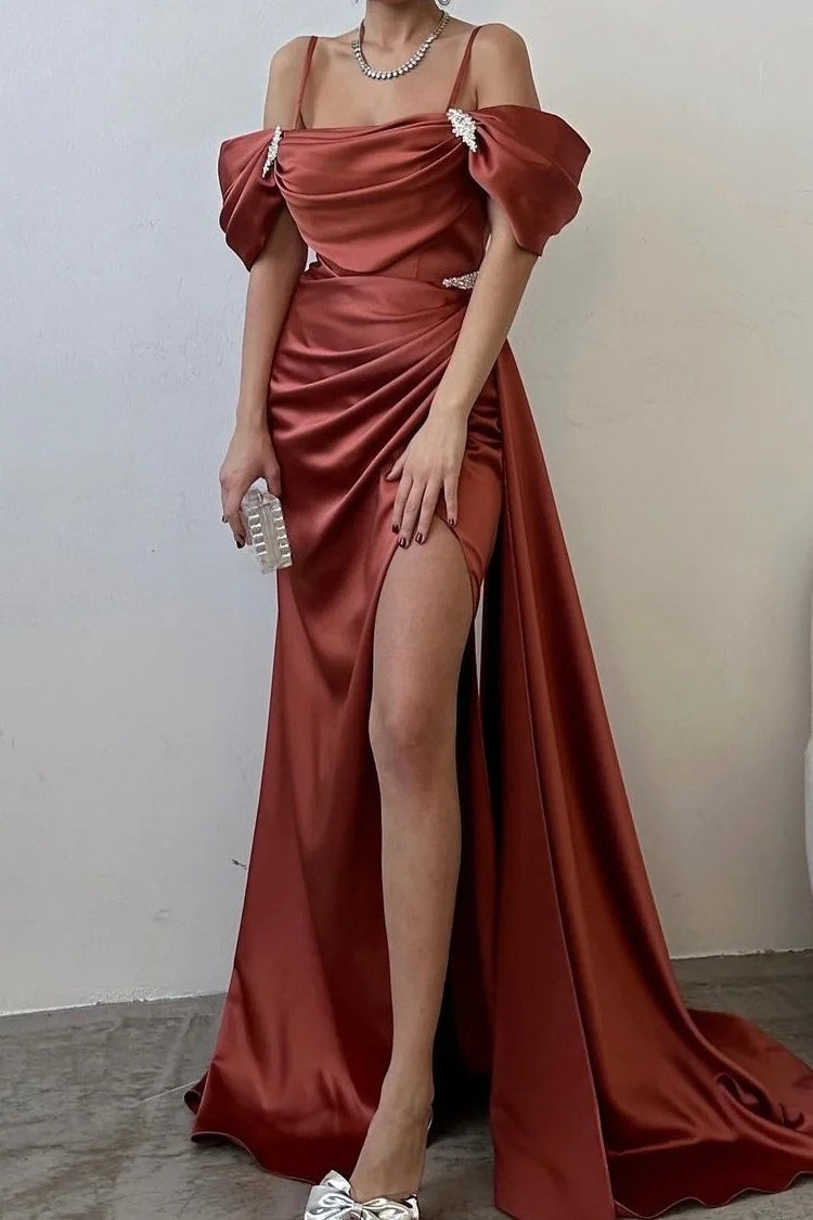 Breathtaking Burgundytti Strapstone Train Draped Prom Dress