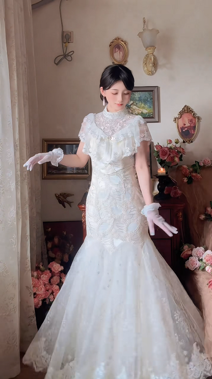 Charming Lace Mermaid Wedding Dress With Gloves Short Sleeve Lace Bridal Dress