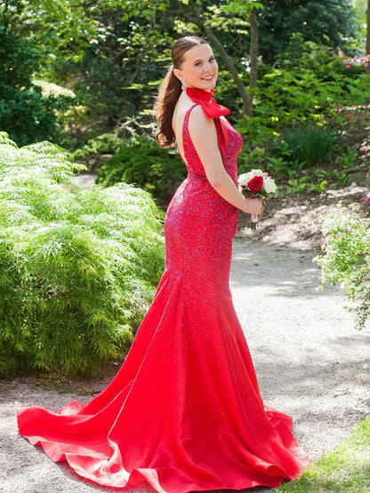 Charming Mermaid V-Neck Yellow Long Beaded Prom Dress with Bowknot