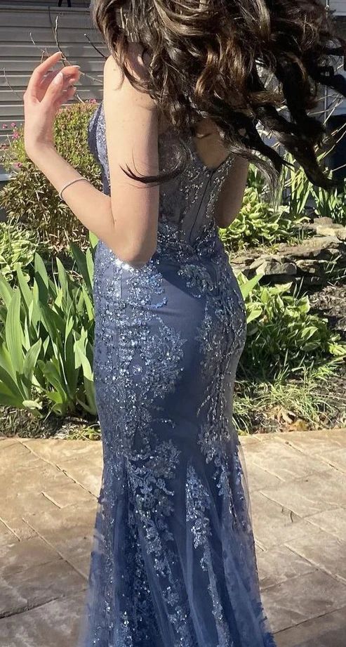 Charming V Neck Lace Mermaid Prom Dress Long Evening Dress