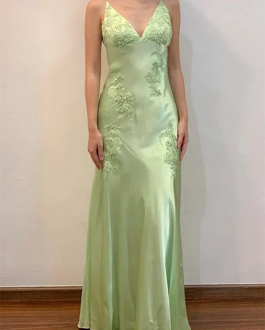 Chic A-Line Evening Dress Satin Spaghetti Straps Green Vintage Backless Long Prom Dresses
