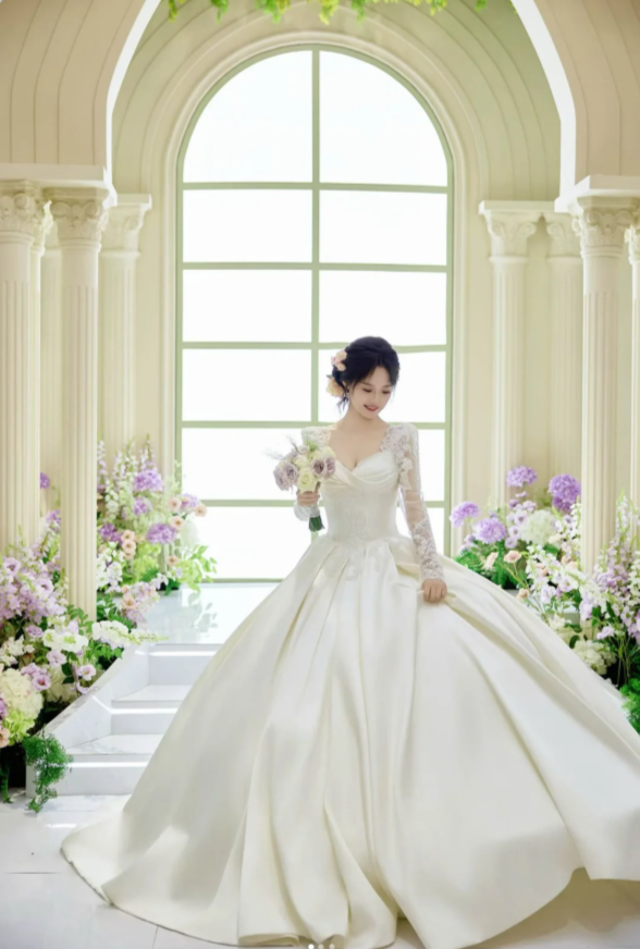 Chic A-Line Long Wedding Dresses Satin White Bridal Dresses Beaded Long Sleeves Bridal Gown
