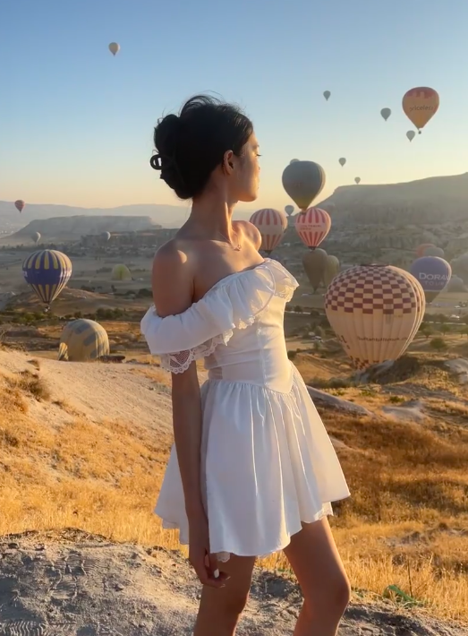 Chic Off-the-shoulder A-Line Birthday Dresses, White Hoco Dresses