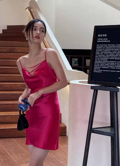 Chic Spaghetti Strap Sheath Short Prom Dresses Satin Sleeveless Birthday Dresses Hot Pink Homecoming Dresses