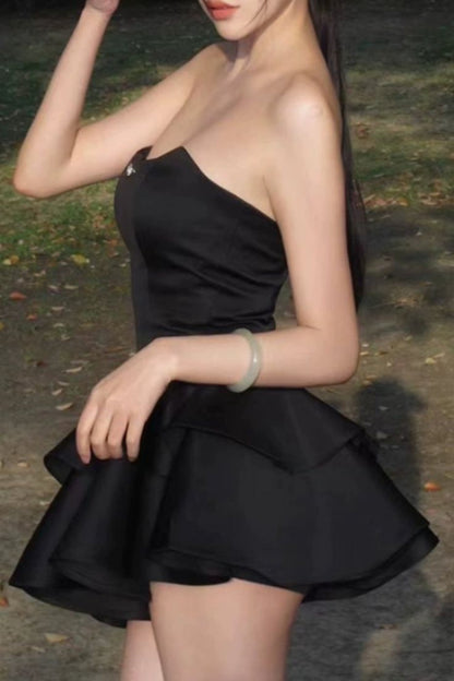 Chic Strapless Black Satin Short Prom Dresses, Layered Black Homecoming Dresses, Short Black Evening Dresses