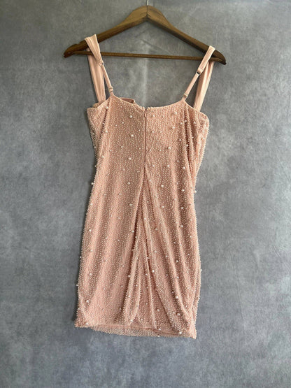 Cute Pink Suspender Hollow Beaded Hip-hugging 17th Birthday Homecoming Dress