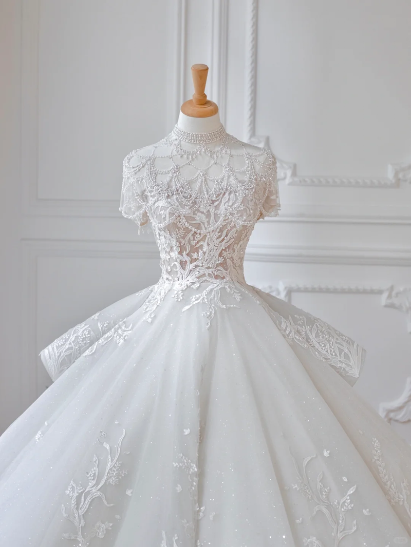 Dreamy Ball Gown Tulle Applique Beads Long Wedding Dresses
