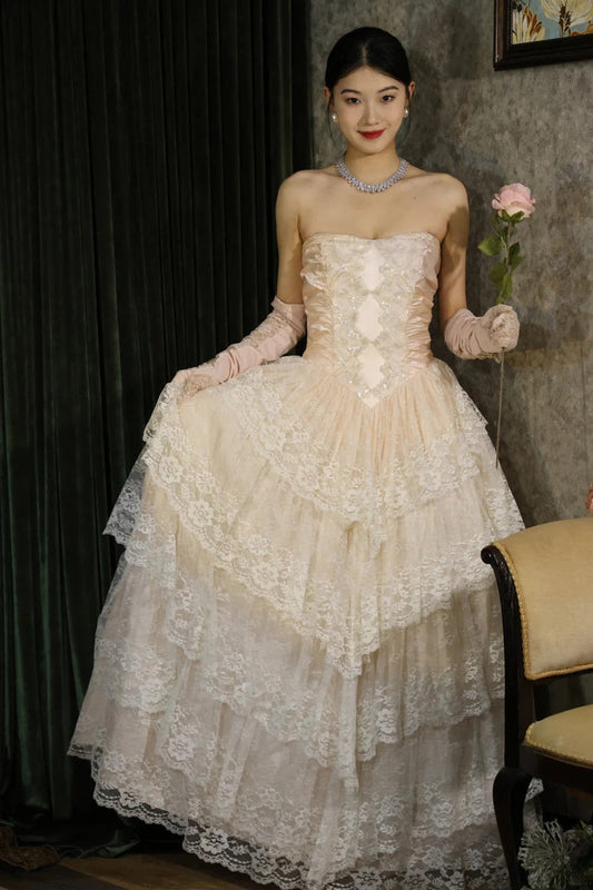 Elegant A-Line White Long Prom Dresses Strapless Retro Lace Wedding Dresses