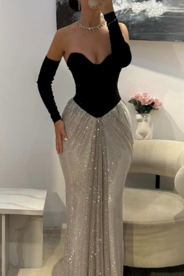 Elegant Black Strapless Sweetheart Mermaid Prom Dress Pleated with Sequins