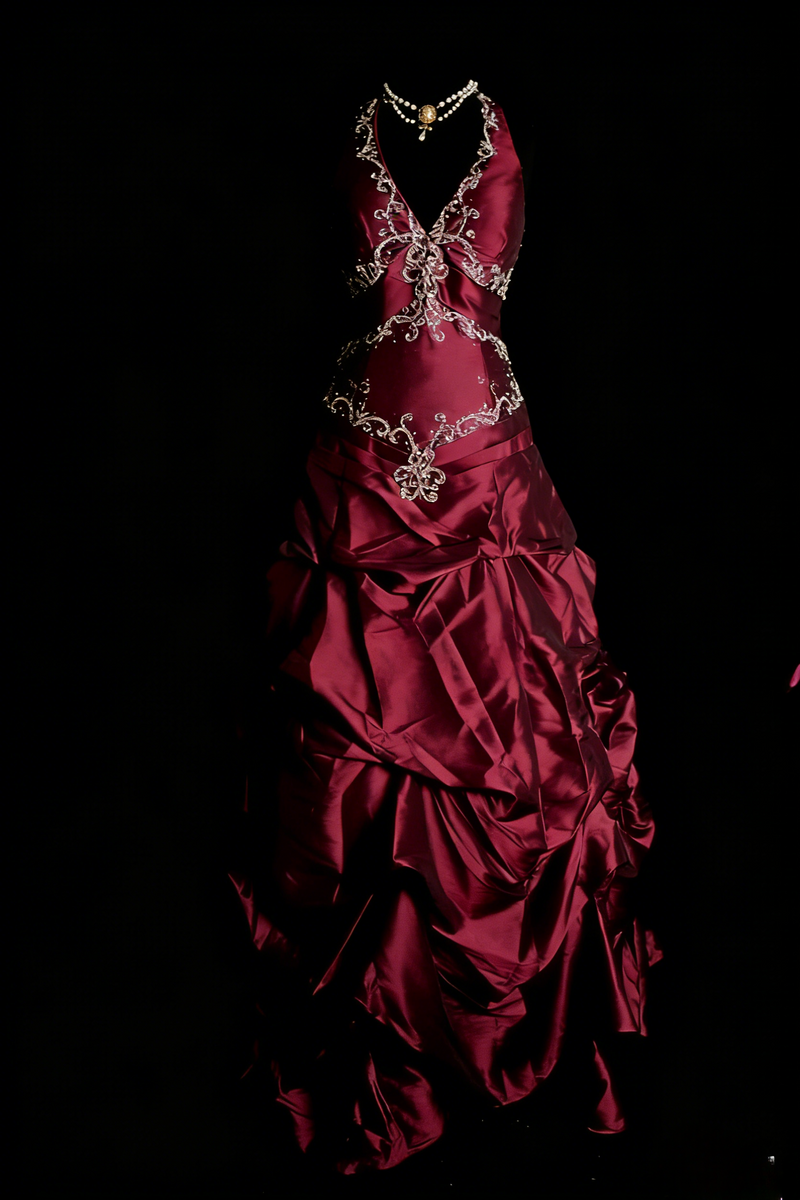 Elegant Halter Purple Long Prom Dresses Beaded Satin A-Line Birthday Dress