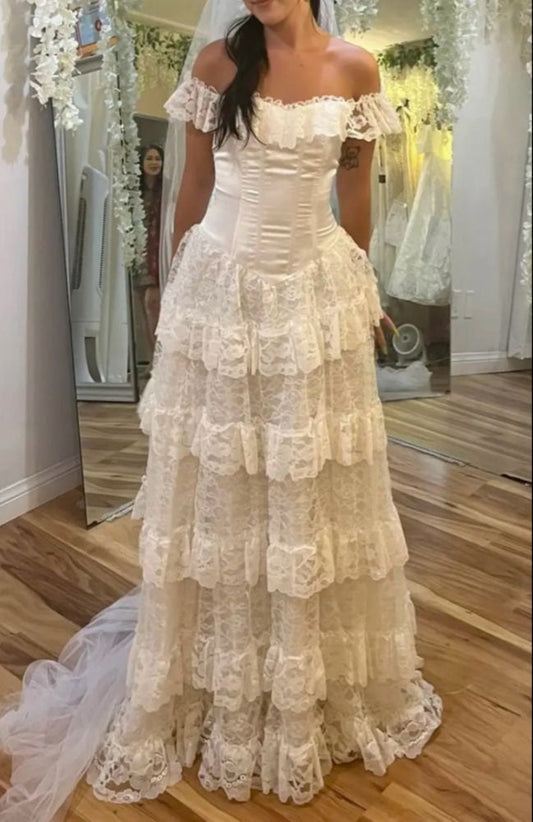 Elegant Ivory Off Shoulder Tulle Lace A-line Wedding Dress