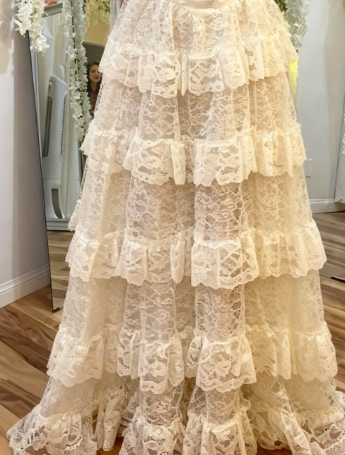 Elegant Ivory Off Shoulder Tulle Lace A-line Wedding Dress
