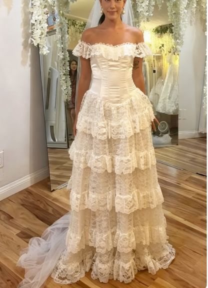 Elegant Ivory Off Shoulder Tulle Lace A-line Wedding Dress