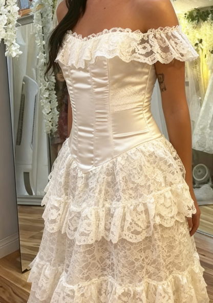 Elegant Ivory Off Shoulder Tulle Lace A-line Wedding Dress