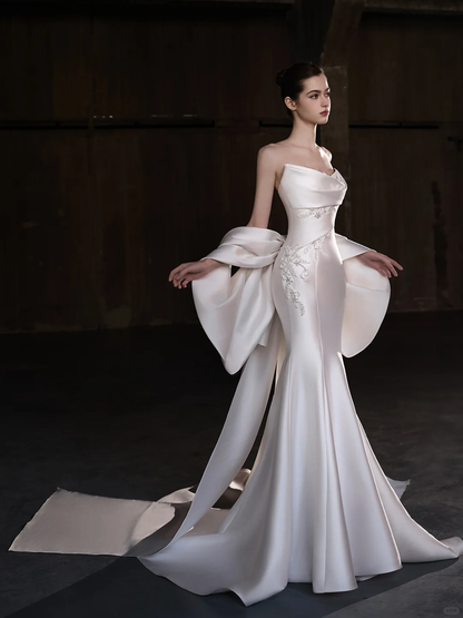 Elegant Mermaid Strapless Satin Applique Long Wedding Dresses