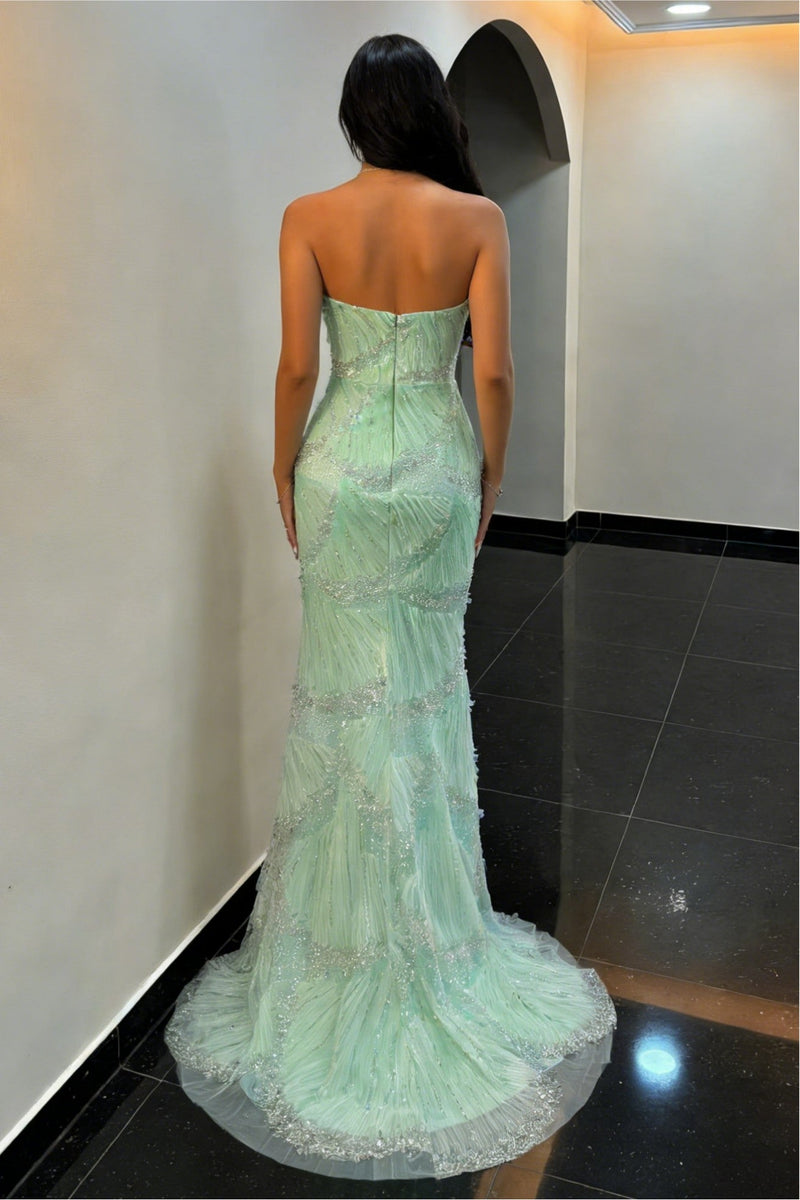 Elegant Mint Green Sweetheart Mermaid Prom Dress with Beaded Accents