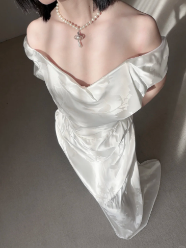 Elegant Simple Wedding Dress Formal Dress Party Dress Birthday Dress