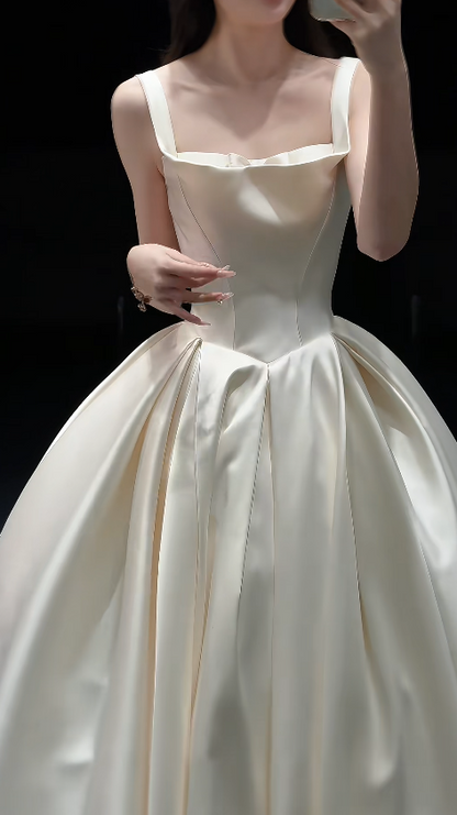 Elegant Straps White Long Wedding Dress Satin A-Line Bridal Gowns Sleeveless Bridal Dress