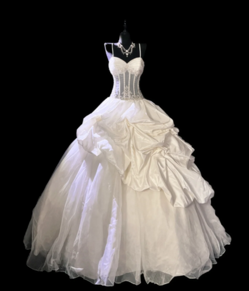 Elegant White A-Line Long Wedding Dresses Tulle Satin Spaghetti Strapless Bridal Dresses Sleeveless Bridal Gowns