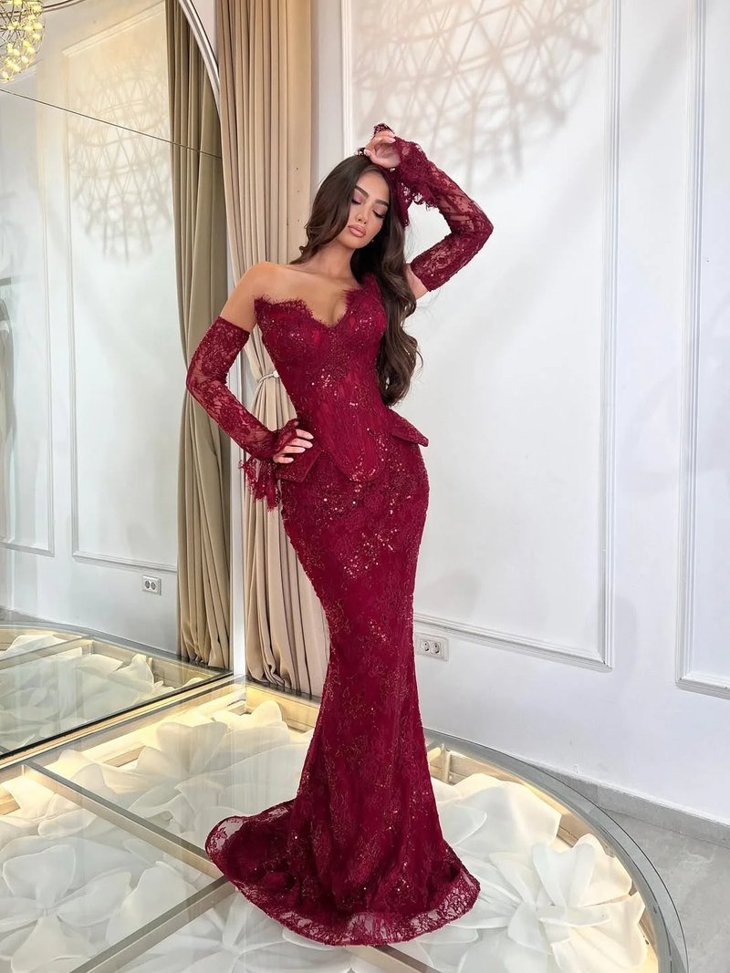 Enchanting Burgundy Sleeveless Prom Dress Mermaid Applique with Lace Gloves