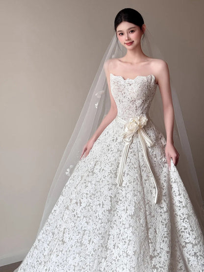 Fairy A-line Long Wedding Dresses Applique White Bridal Gowns Sleevless Strapless Bridal Dresses