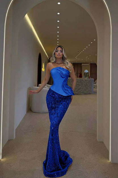 Glamorous Blue Strapless Prom Dress Sleeveless Slimming with Beaded WQ0440