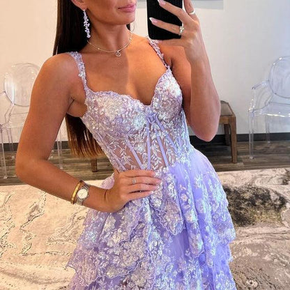 Glamorous Lilactti Strap V-Neck A-Line Prom Dresswith Applique