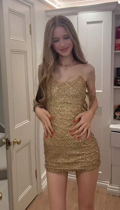 Glittery Gold Homecoming Dresses, Spaghetti Strap Bodycon Short Prom Dresses, Beaded Birthday Dresses