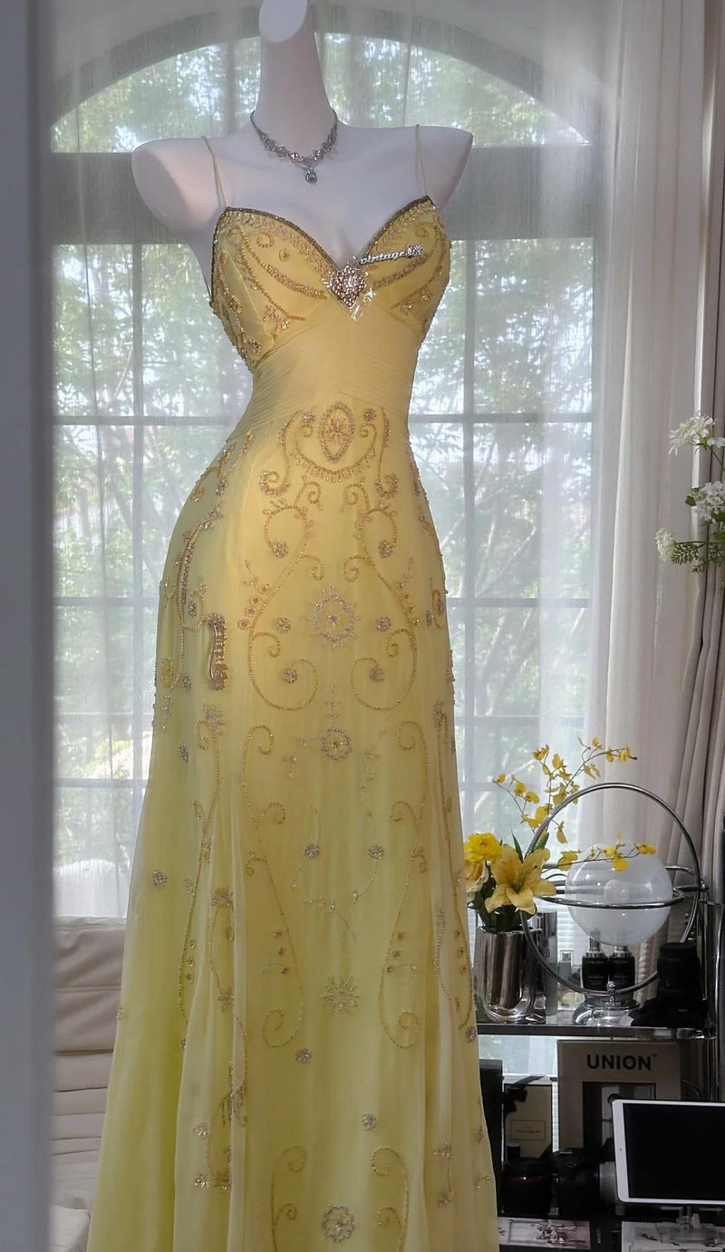 Gorgeous Yellow Spaghetti Strap A-line Tulle Beaded Long Prom Dresses Backless Evening Dress