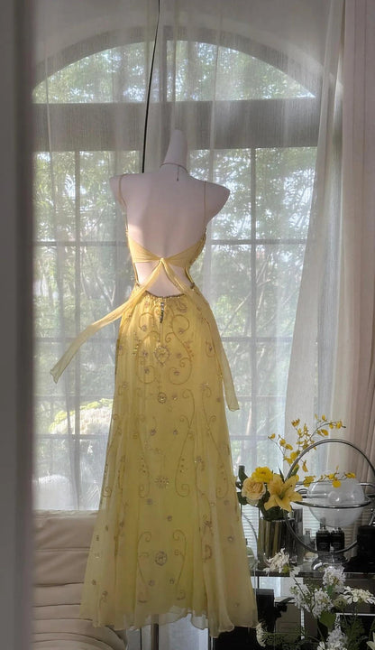 Gorgeous Yellow Spaghetti Strap A-line Tulle Beaded Long Prom Dresses Backless Evening Dress