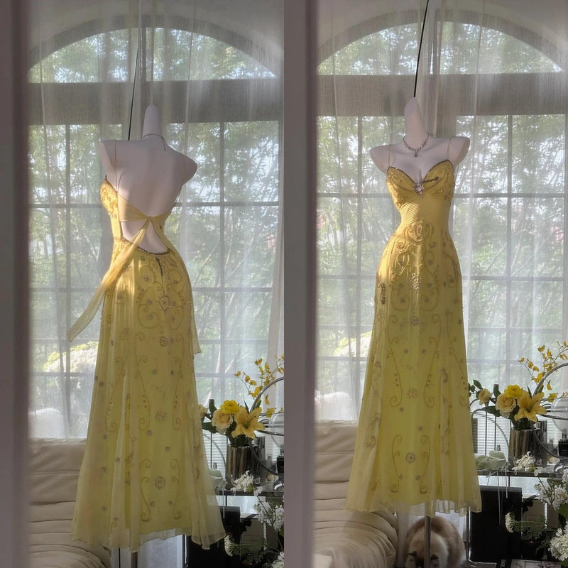 Gorgeous Butter Yellow Spaghetti Straps A-line Tulle Beaded Long Prom Dresses Backless Evening Gowns