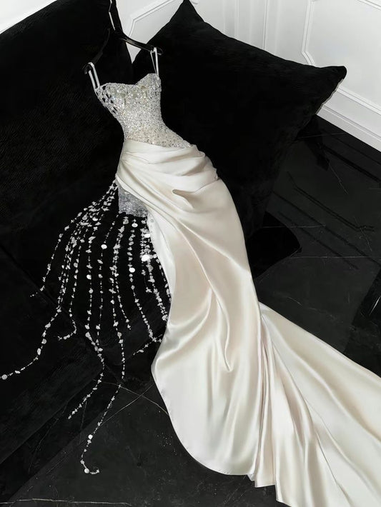 Gorgeous Mermaid Spaghetti Straps Satin Sequin Beads Long Wedding Dresses