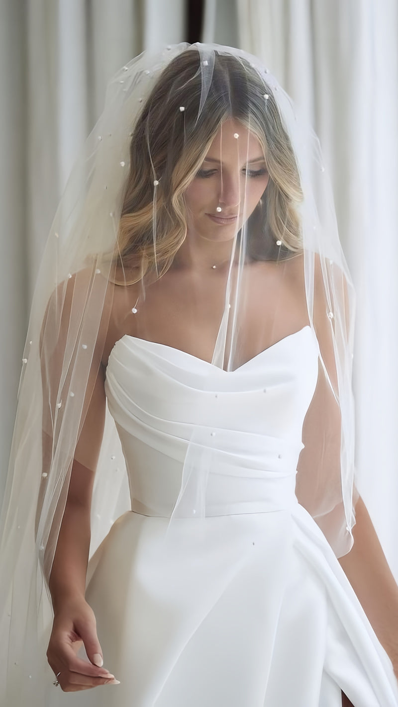 Gorgeous White Sweetheart A-line Wedding Gown Long A Line White Beach Split Bridal Dresses,AST2152