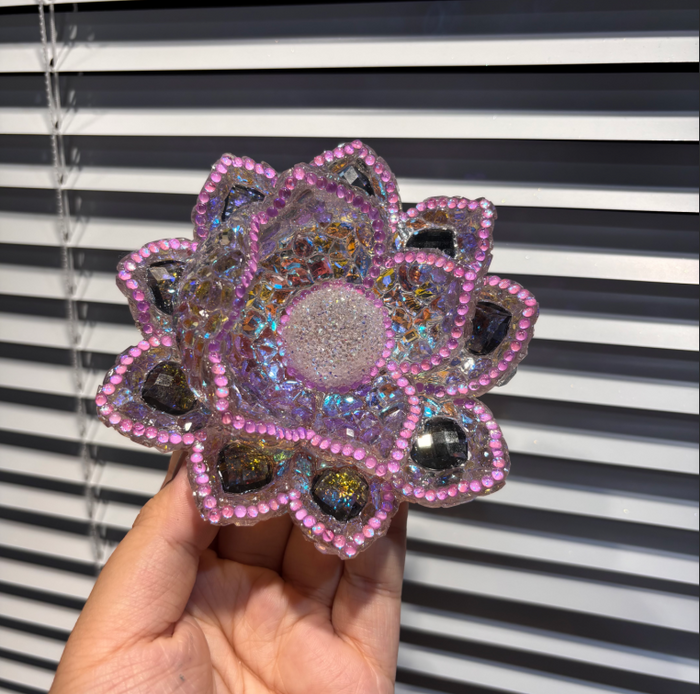 Handmade Diamond Lotus Decorative Figurine Resin Mold