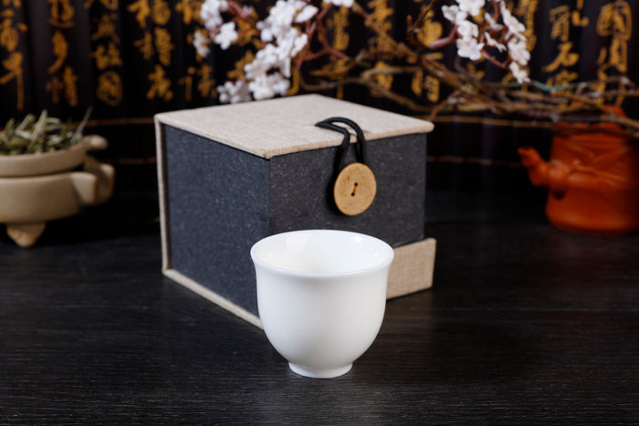Jingdezhen Porcelain "Classic" Cup in Gift Box * 70ml