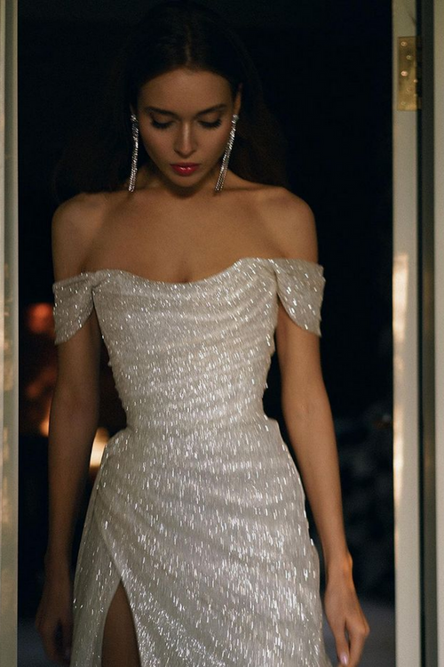 Luxurious Mermaid Off the Shoulder Silver Sequins Long Party Dress with Split Front