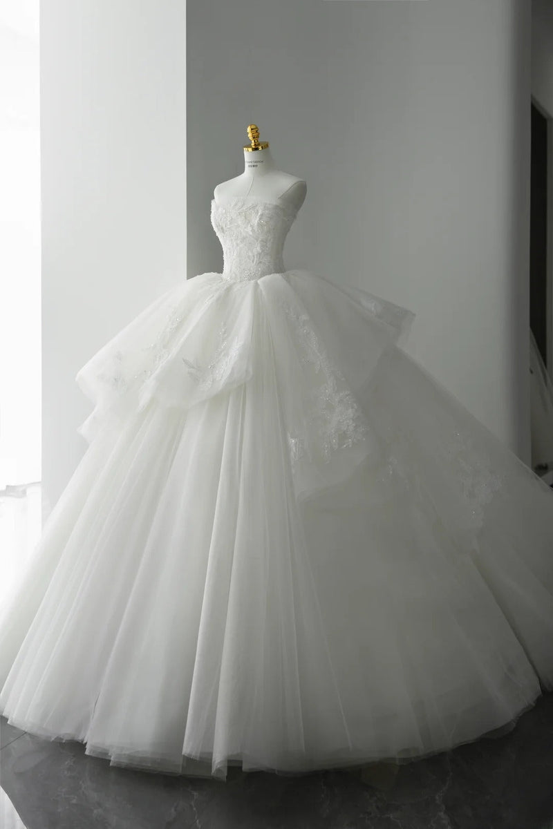 Luxury Ball Gown Long Wedding Dress Tulle Strapless White Bridal Gowns Sleeveless Bridal Dress ED06511