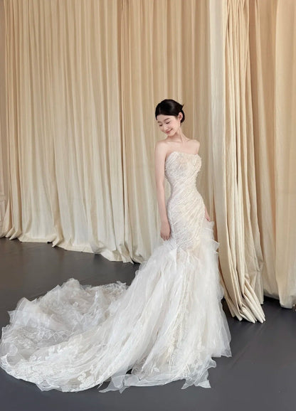 Modest Sheath Long Wedding Dresses Strapless Tulle White Bridal Gowns Beaded Sleeveless Bridal Dress ED06554