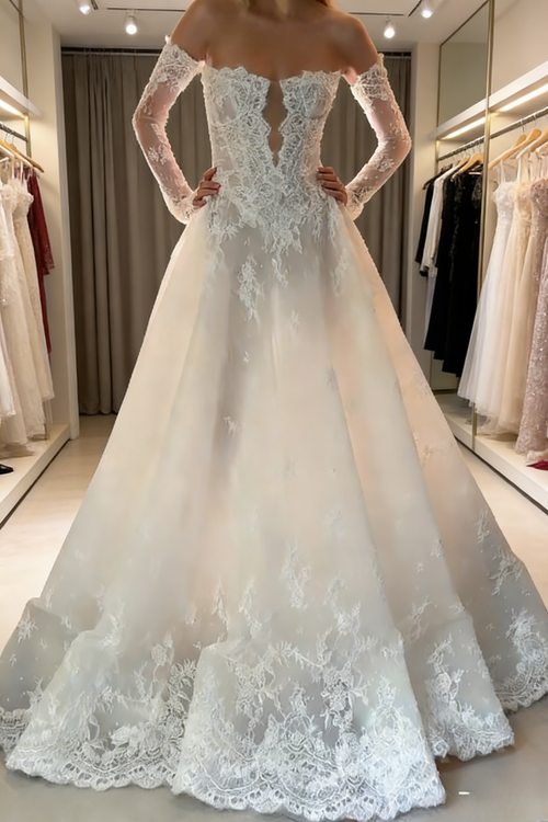 Modest White Wedding Dress Strapless A-Line Bridal Gowns Tulle Applique Bridal Dress