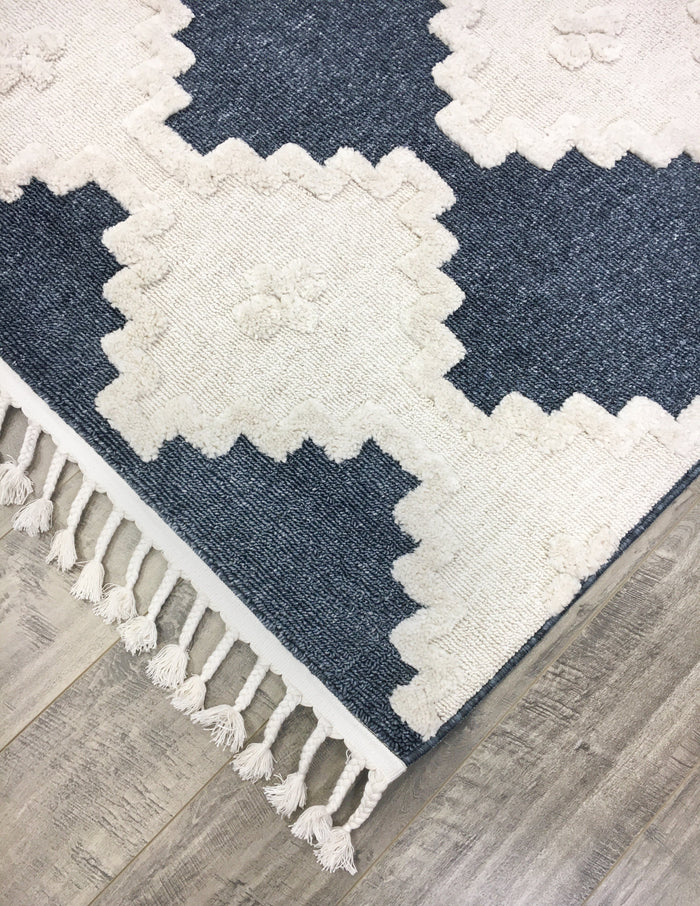 Muskoka 587 Blue/White