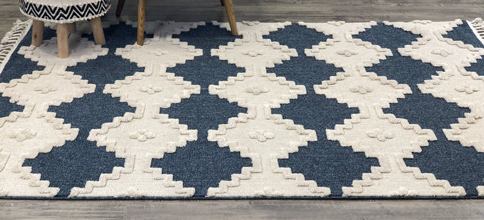 Muskoka 587 Blue/White
