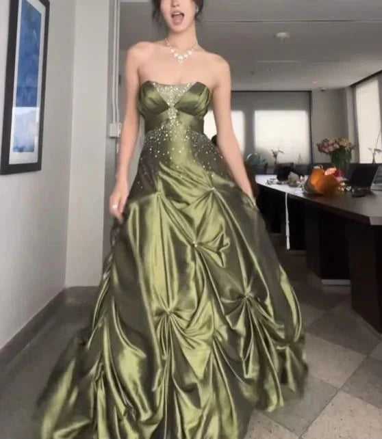 Pretty Forest Green A-Line Strapless Satin Prom Dresses With Silver Beads -Sweet Princess Style Evening Dress for  Birthday&Graduation