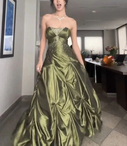 Pretty Forest Green A-Line Strapless Satin Prom Dresses With Silver Beads -Sweet Princess Style Evening Dress for  Birthday&Graduation